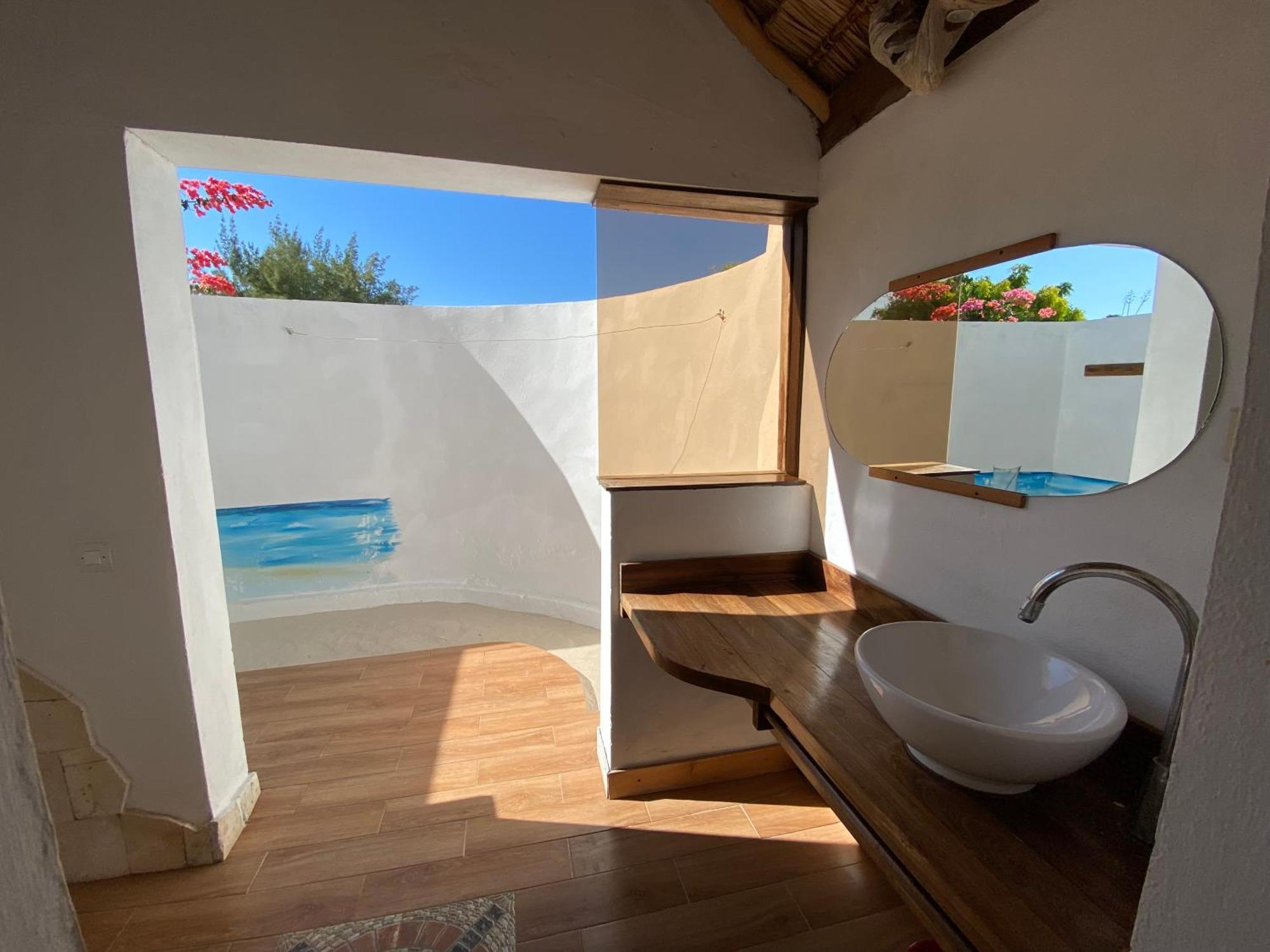 Laguna Blu - Resort Madagascar Andavadoaka Eksteriør billede